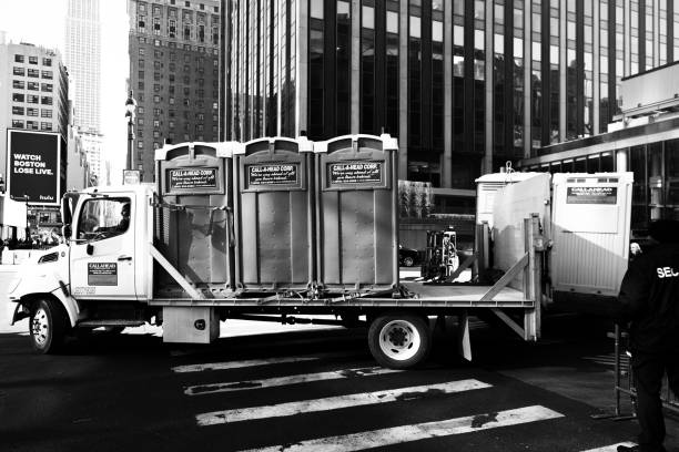Portable Toilet Options We Offer in Jacksonville Beach, FL